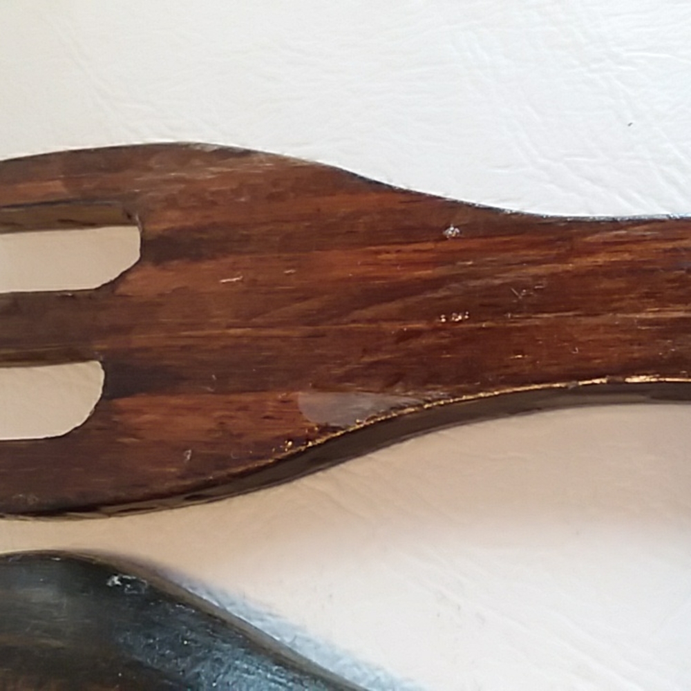 Hand Made Wood Salad Utensils - Picture 10 of 11